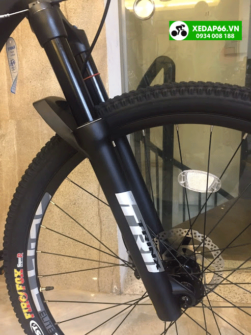 Phuoc Xe dap dia hinh MTB TRINX X9 Elite 1 - Xe đạp đường phố