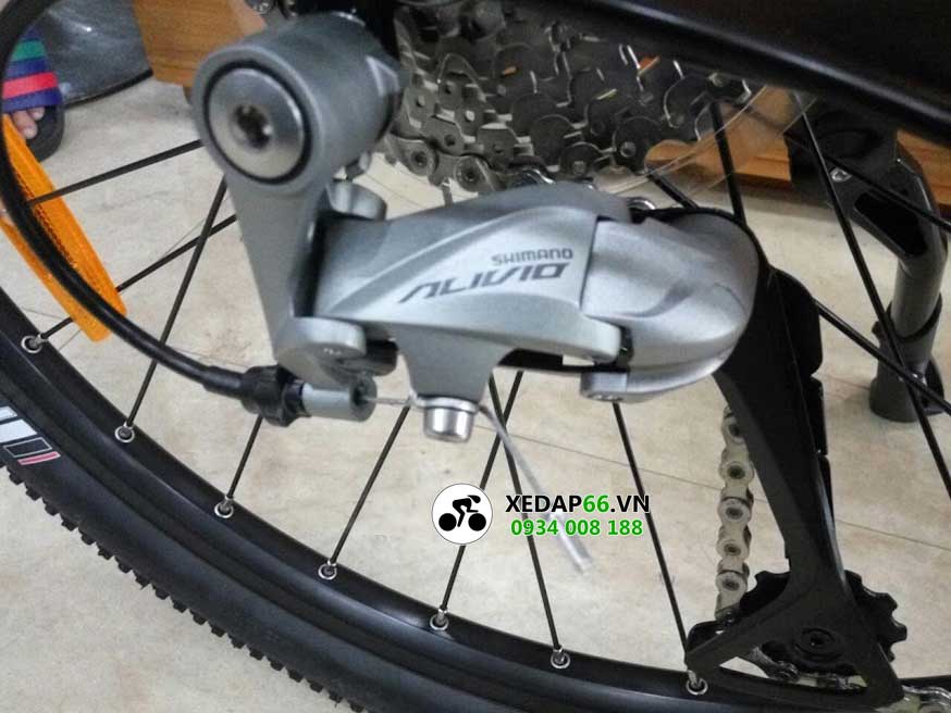 Xe đạp trợ lực điện GIANT EXPEDITION E+ 9 - Xe đạp đường phố Gat lip Xe dap tro luc dien Giant Expedition E - Xe đạp đường phố