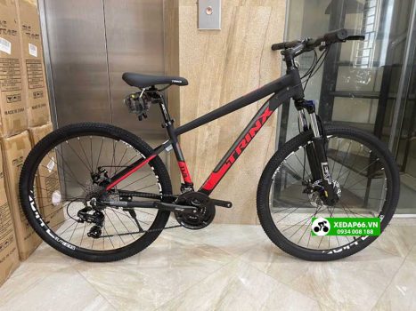 Xe dap dia hinh mtb TrinX TX20 27.5 2021 den do - Xe đạp đường phố