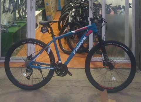 Xe dap dia hinh mtb Trinx D700 Elite 2022 xanh duong - Xe đạp đường phố