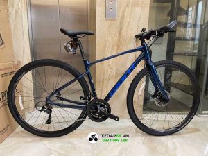 Xe dap duong pho Touring Giant Revolt F2 2022 xanh2 - Xe đạp đường phố