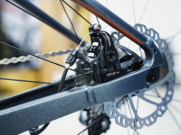 Xe đạp đua đường trường Road GIANT REVOLT 2 2022 7 - Xe đạp đường phố phanh xe dap toring giant revolt 2 2022 - Xe đạp đường phố