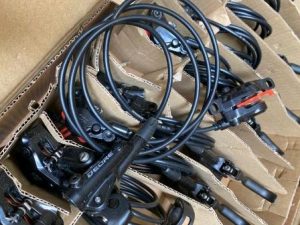 Bo phanh dau deore m6100 04 - Xe đạp đường phố