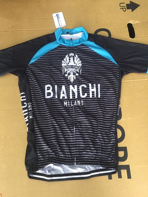 Bo quan ao ngan the thao dap xe bianchi 06 - Xe đạp đường phố