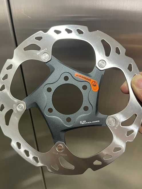 dia phanh xe dap shimano rt86 03 - Xe đạp đường phố