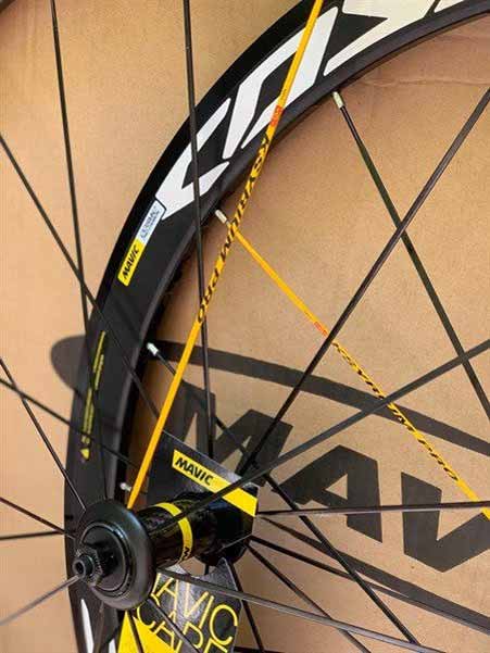 vanh mavic cosmic pro 4cm coi no carbon 4 - Xe đạp đường phố