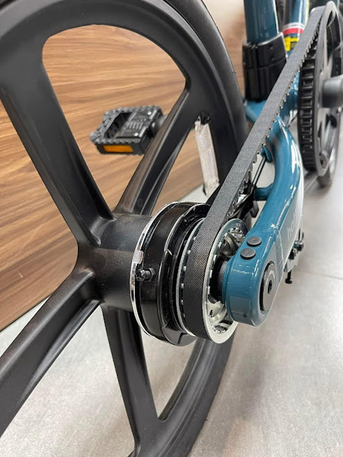 Xe đạp gấp gọn GIANT ITHINK HALFWAY 2022 (dây Curoa) 5 - Xe đạp đường phố Day curoa Xe dap gap Giant Ithink halfway 2022 - Xe đạp đường phố