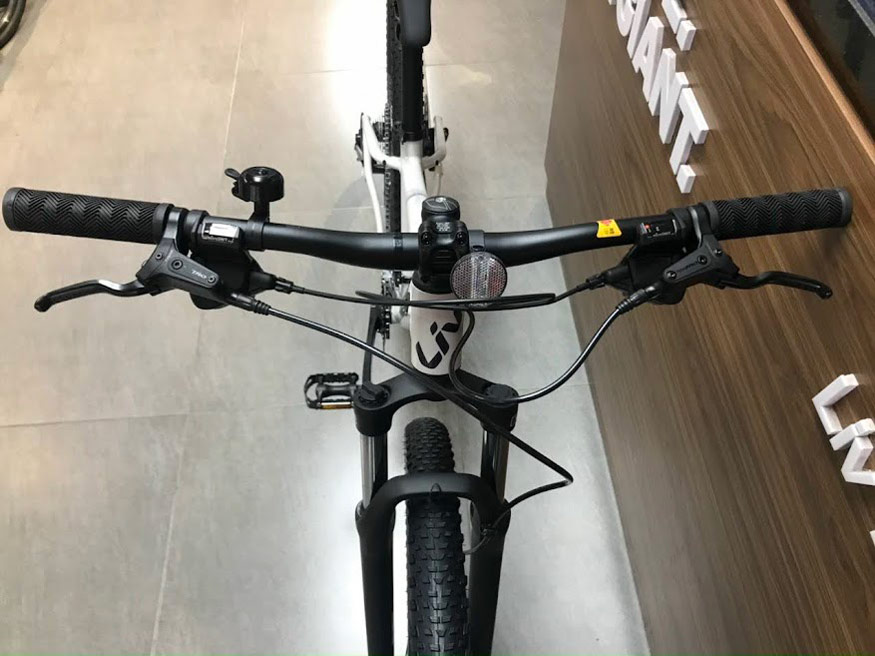 Ghi dong xe dap dia hinh nu Giant liv tempt 3 2023 - Xe đạp đường phố