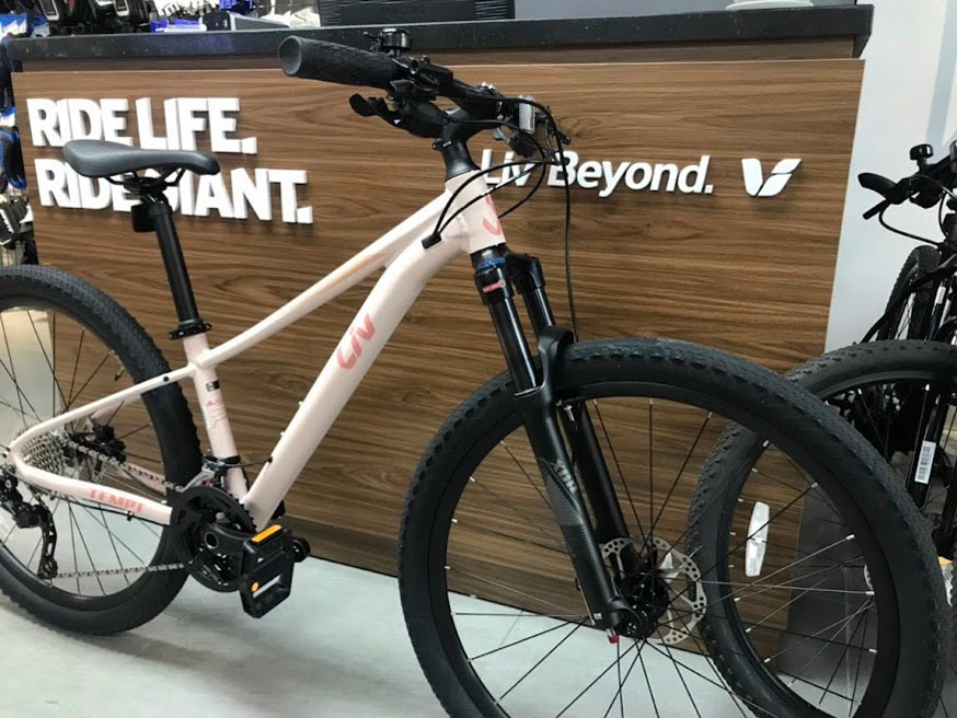 Xe đạp địa hình nữ mtb GIANT LIV TEMPT 2 2023 6 - Xe đạp đường phố Phuoc Xe dap dia hinh nu giant liv Tempt 2 2023 - Xe đạp đường phố