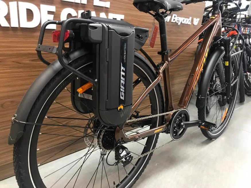 Xe đạp trợ lực điện GIANT EXPEDITION/ TOUR E+200 2022 6 - Xe đạp đường phố xe dap tro luc dien giant expedition e 200 nau 04 - Xe đạp đường phố