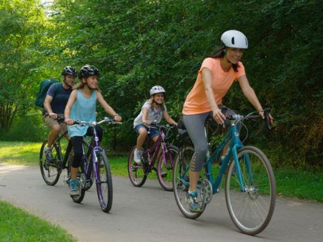 xe dap dia hinh Giant da dang mau ma - Xe đạp đường phố