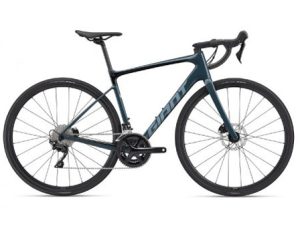 Xe đạp đua road GIANT DEFY ADV 2 2023