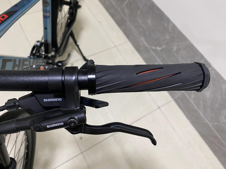 Tay de xe dap dia hinh mtb chevaux saka 01 - Xe đạp đường phố