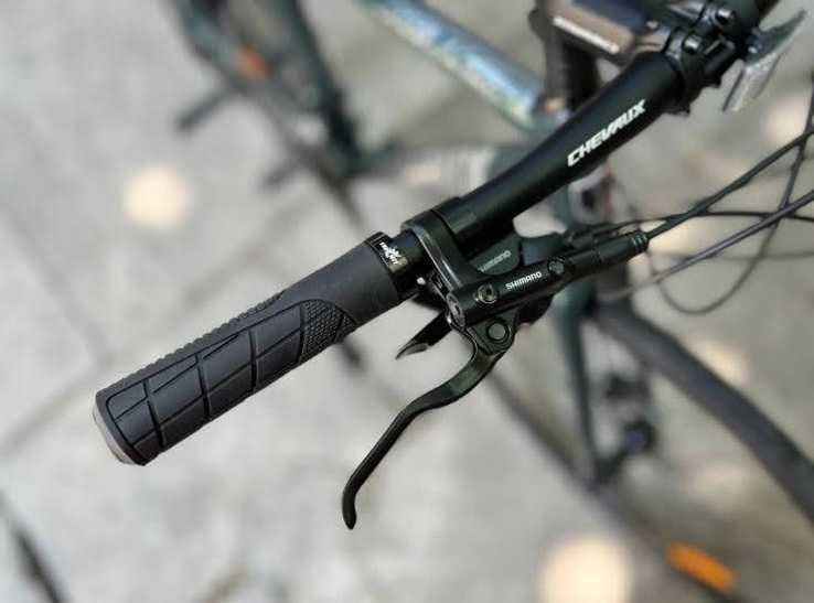 tay de xe dap city touring chevaux xk pro - Xe đạp đường phố