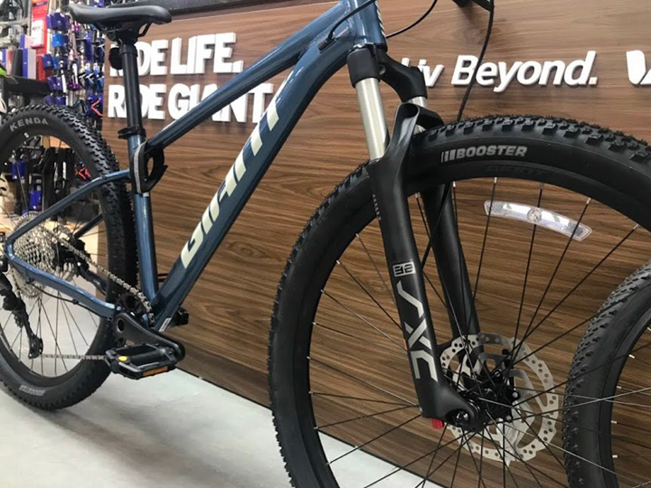 Xe đạp địa hình mtb GIANT TALON 29 0 2022 2 - Xe đạp đường phố xe dap dia hinh giant talon 29 0 2022 02 - Xe đạp đường phố