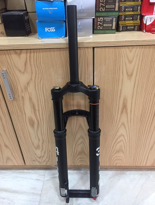 phuoc hoi xe dap hieu KRSEC XR34 26 02 - Xe đạp đường phố