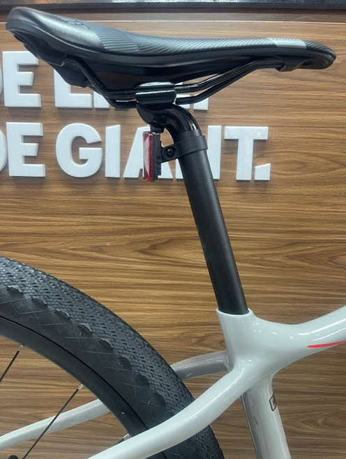 Xe đạp địa hình nữ LIV OBSESS ADV 3 27.5 2023 8 - Xe đạp đường phố yen xe dap dia hinh nu liv OBSESS ADV 3 27.5 2023 - Xe đạp đường phố