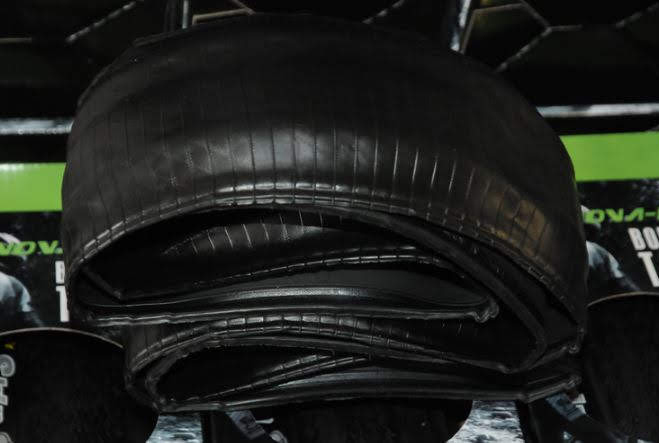 lop xe dap innova corba skin 26 2.0 tanh lua 02 - Xe đạp đường phố