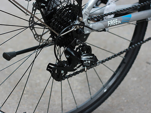 gat lip xe dap duong pho trinx free 24 city 2023 - Xe đạp đường phố