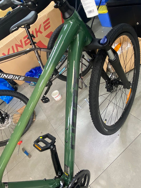 Xe đạp đường phố Hybrid GIANT ROAM 3 D 2024 (QT) 5 - Xe đạp đường phố khung xe dap duong pho hybrid giant roam 3 d 2024 green - Xe đạp đường phố