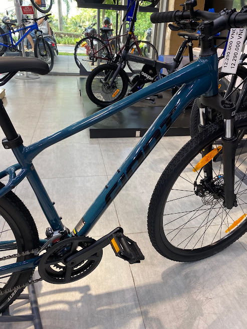 khung xe dap duong pho hybrid giant roam 4 d 2024 - Xe đạp đường phố