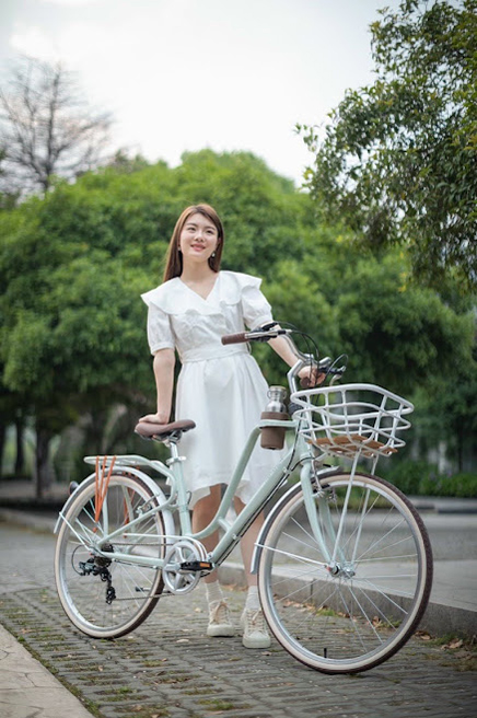 Xe đạp nữ Giant Momentum Ineed Latte 2024 19 - Xe đạp đường phố xe dap nu Giant ineed latte 2024 xanh nhat 03 - Xe đạp đường phố