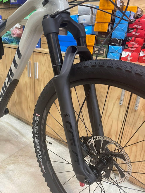 phuoc xe dap giant xtc adv 2 2024 - Xe đạp đường phố