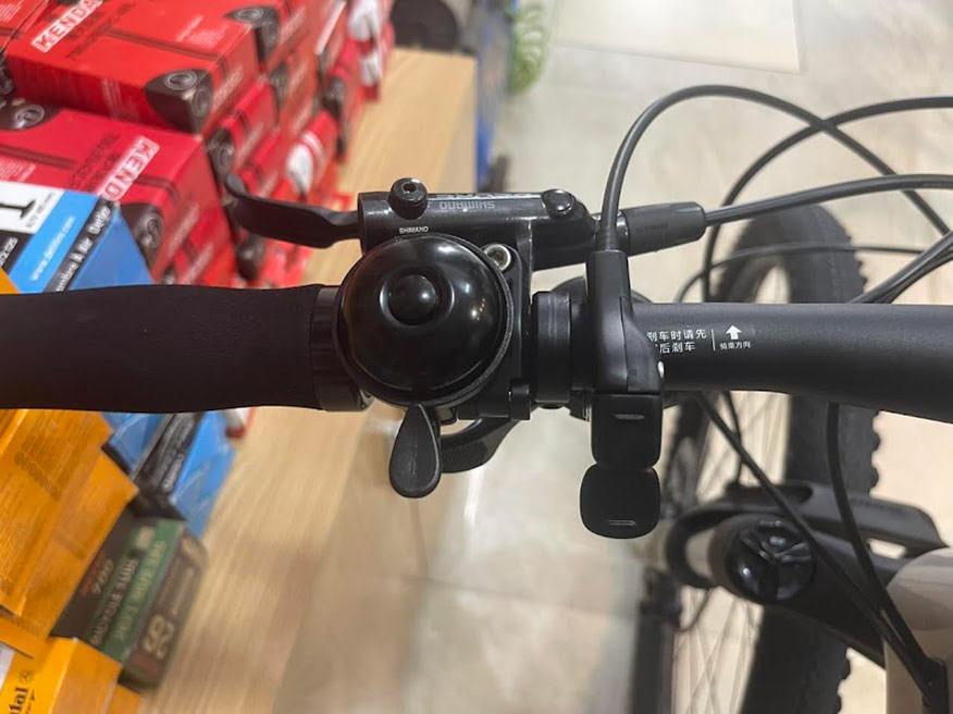 tay de phanh trai xe dap giant xtc adv 2 2024 - Xe đạp đường phố