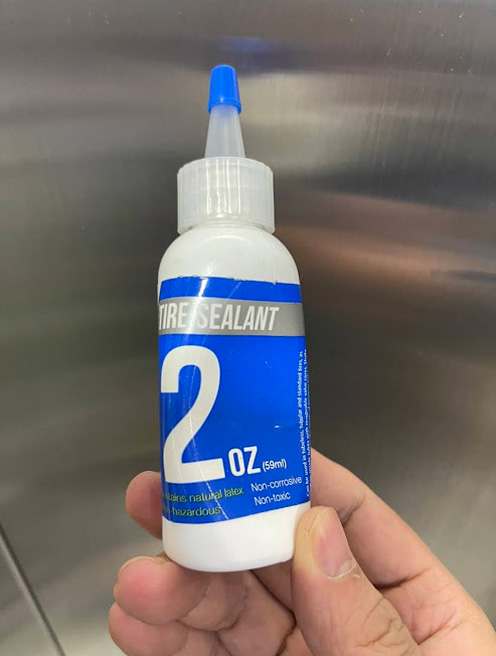 keo tu va cho lop xe dap tubeless giant SEALANT 60cc 01 - Xe đạp đường phố