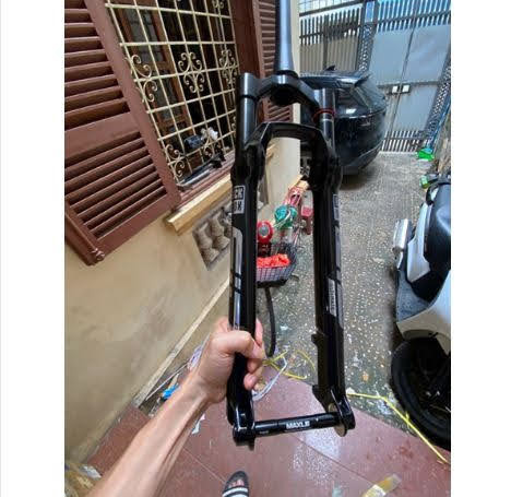 Phuộc hơi RockShox SID SL Ultimate RaceDay Suspension 29 Offset 5 - Xe đạp đường phố Phuoc xe dap RockShox SID SL Ultimate 1 den 03 - Xe đạp đường phố