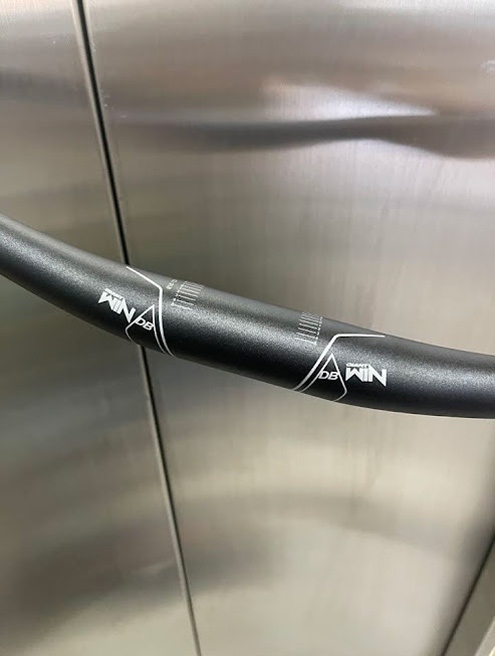 Ghi đông xe đạp nhôm Giant WIN 670 x 31.8mm 2 - Xe đạp đường phố ghi dong xe dap giant win xtc 670 02 - Xe đạp đường phố