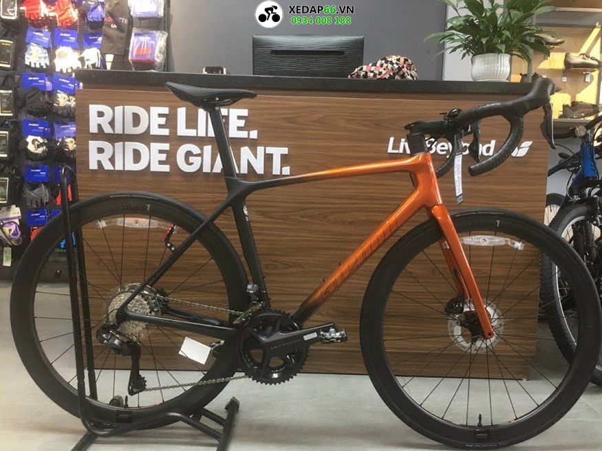 Xe đạp đua cao cấp GIANT TCR ADV PRO 0 D – UL DI2 1 - Xe đạp đường phố GIANT TCR ADV PRO 0 D – UL DI2 màu hổ phách