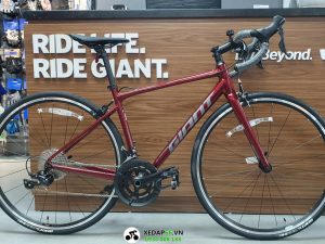 Xe đạp đua đường trường Road GIANT CONTEND 1 2024