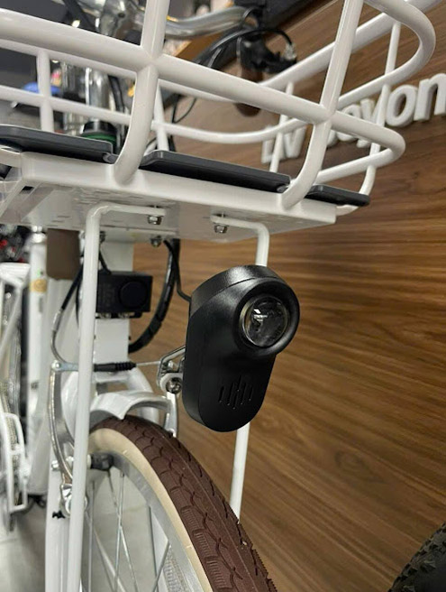 den pha xe dap tro luc giant Ineed Latte Ego 2024 - Xe đạp đường phố