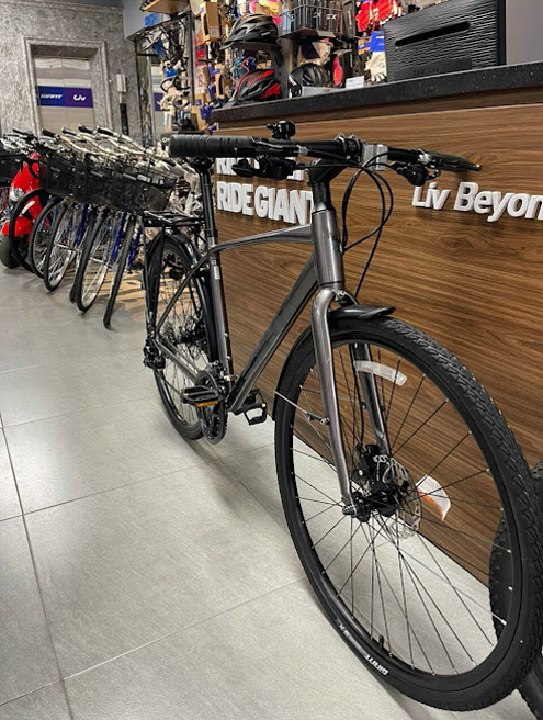 Xe đạp thể thao đường phố GIANT ESCAPE 2 CITY 2024 7 - Xe đạp đường phố xe dap duog pho giant escape 2 city 2024 nau 03 - Xe đạp đường phố