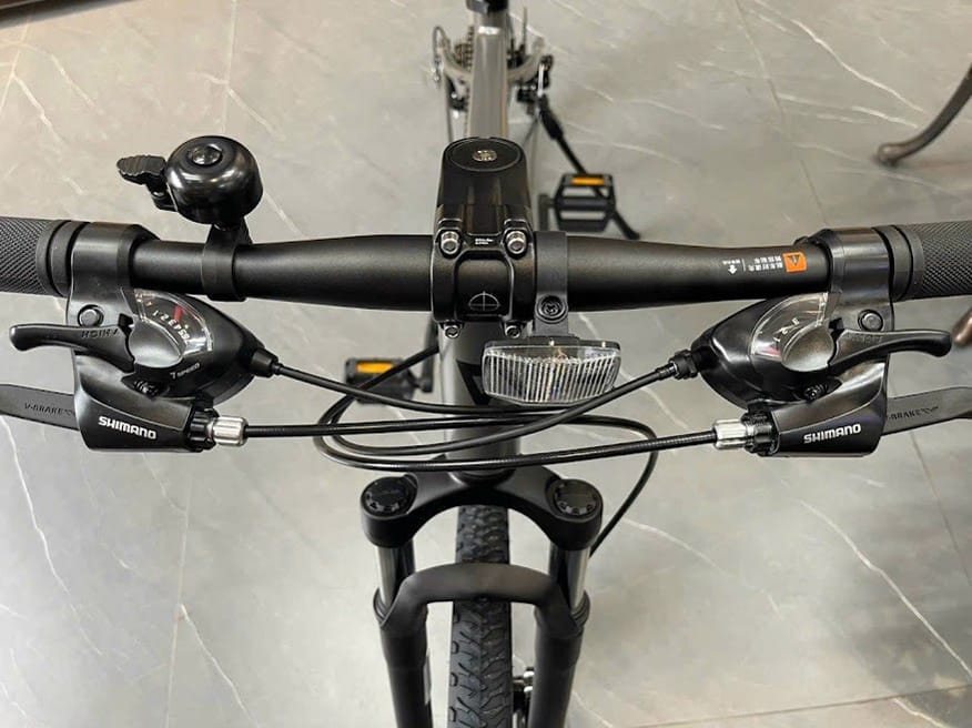Xe đạp địa hình mtb GIANT ATX 660 2025 8 - Xe đạp đường phố ghi dong xe dap giant atx 660 2025 - Xe đạp đường phố