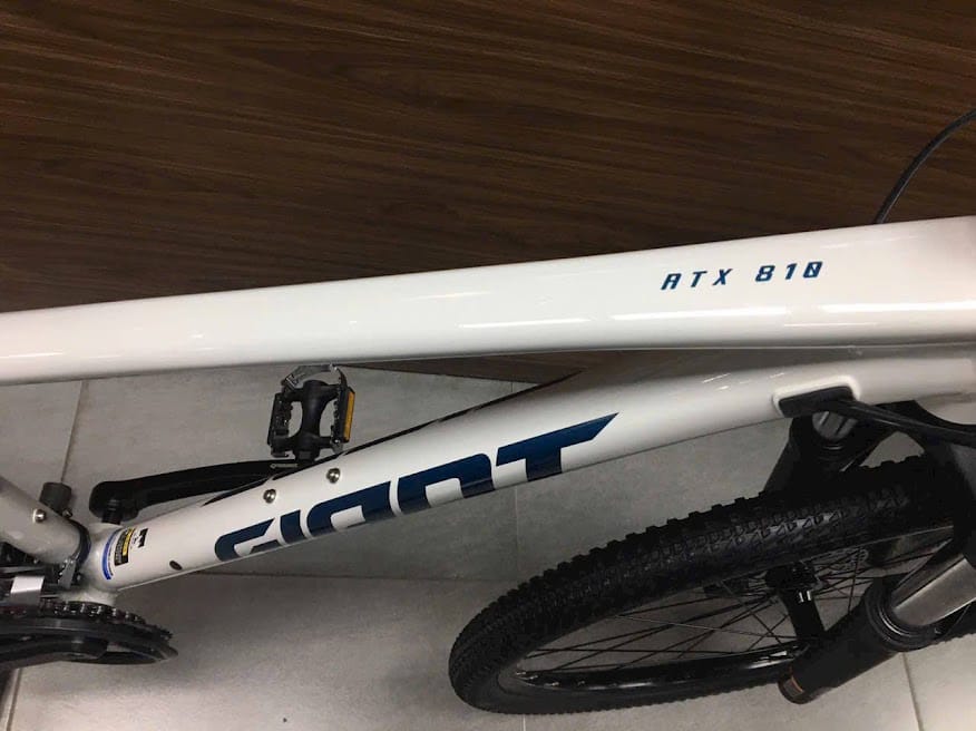 Xe đạp địa hình mtb GIANT ATX 810 2025 7 - Xe đạp đường phố khung xe dap giant atx 810 2025 trang 02 - Xe đạp đường phố
