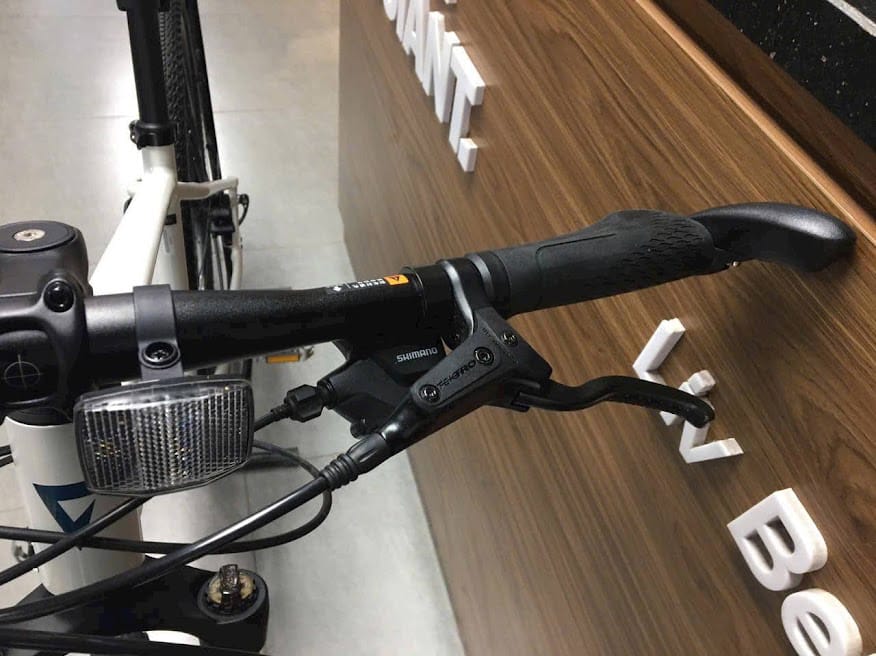 Xe đạp địa hình mtb GIANT ATX 810 2025 8 - Xe đạp đường phố tay phanh xe dap dia hinh mtb giant atx 810 2025 - Xe đạp đường phố