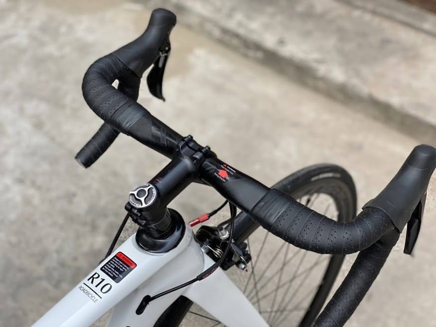 Xe đạp đua road Twitter R10 Claris R2000 (phanh vành) 11 - Xe đạp đường phố ghi dong xe dap twitter r10 r2000 - Xe đạp đường phố