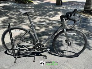 Xe đạp đua đường trường GIANT TCR SLR 2025 1 - Xe đạp đường phố xe dap dua giant tcr slr 2025 ghi - Xe đạp đường phố